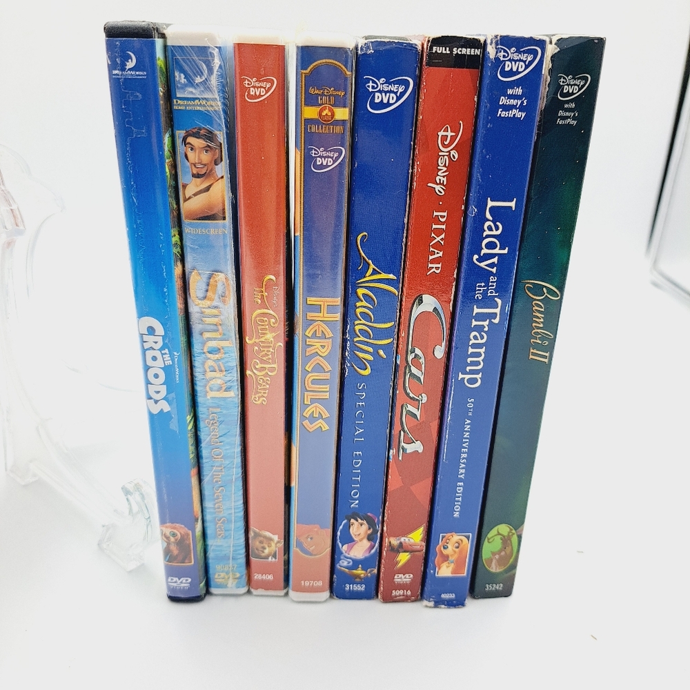Bundle Of 8 DVD Collection Disney Pixar, Dreamworks